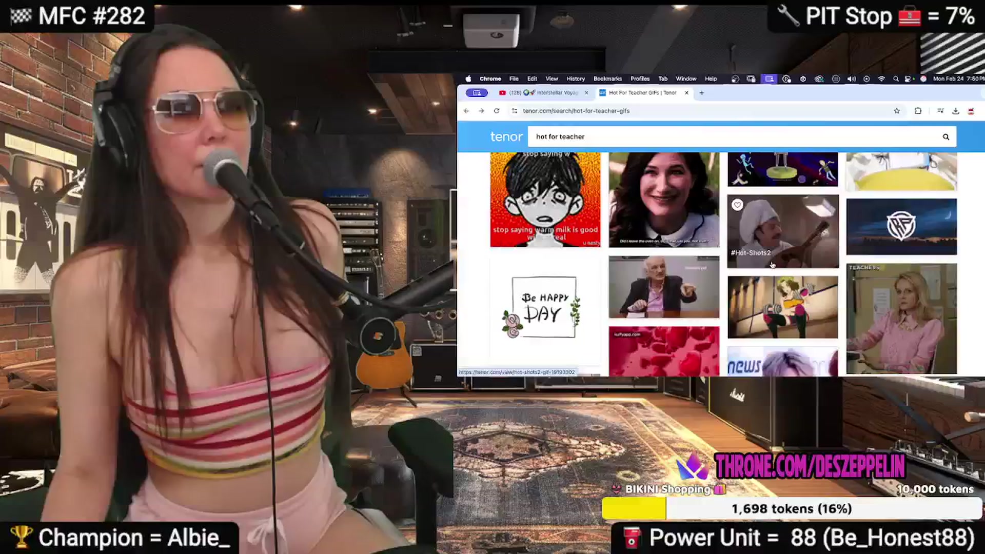Gallery image thumbnail from DesZeppelin's myfreecams stream on, 02/25/2025, 06:45 image 7 of 20