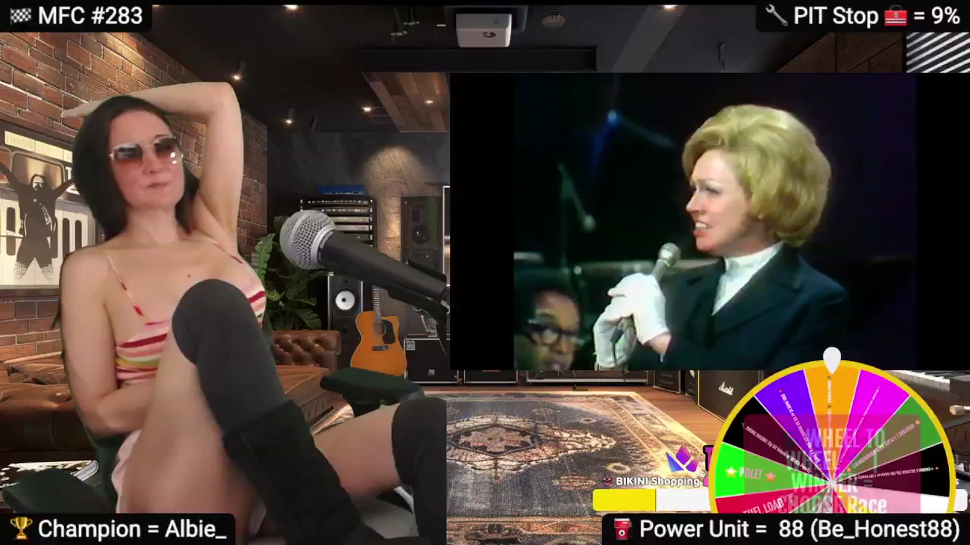 Gallery image thumbnail from DesZeppelin's myfreecams stream on, 02/25/2025, 06:45 image 13 of 20
