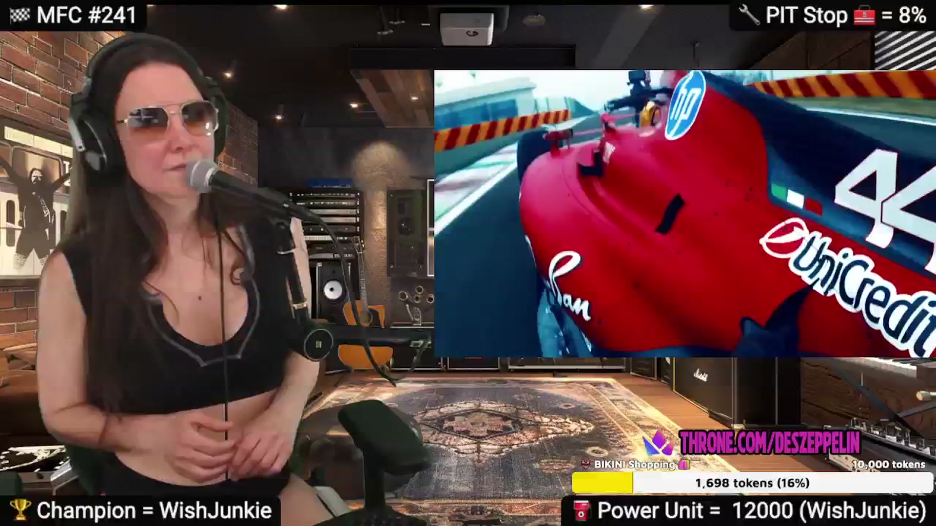 Gallery image thumbnail from DesZeppelin's myfreecams stream on, 02/26/2025, 07:58 image 7 of 20