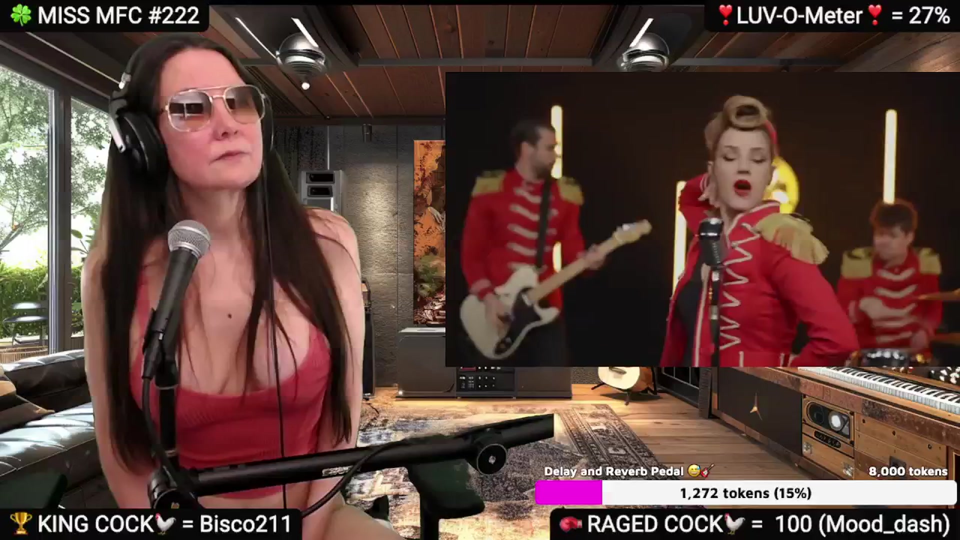 Gallery image thumbnail from DesZeppelin's myfreecams stream on, 03/26/2025, 07:04 image 14 of 20