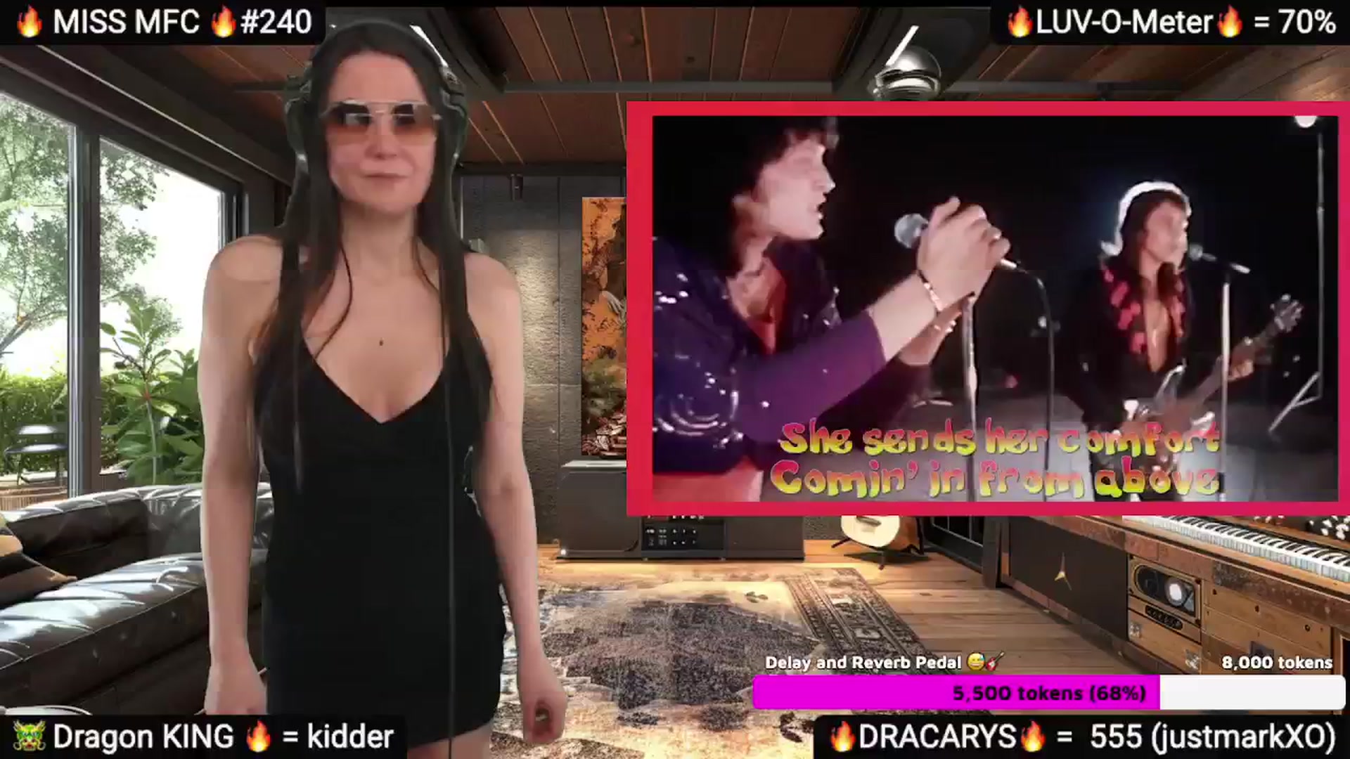 Gallery image thumbnail from DesZeppelin's myfreecams stream on, 04/02/2025, 07:44 image 3 of 20