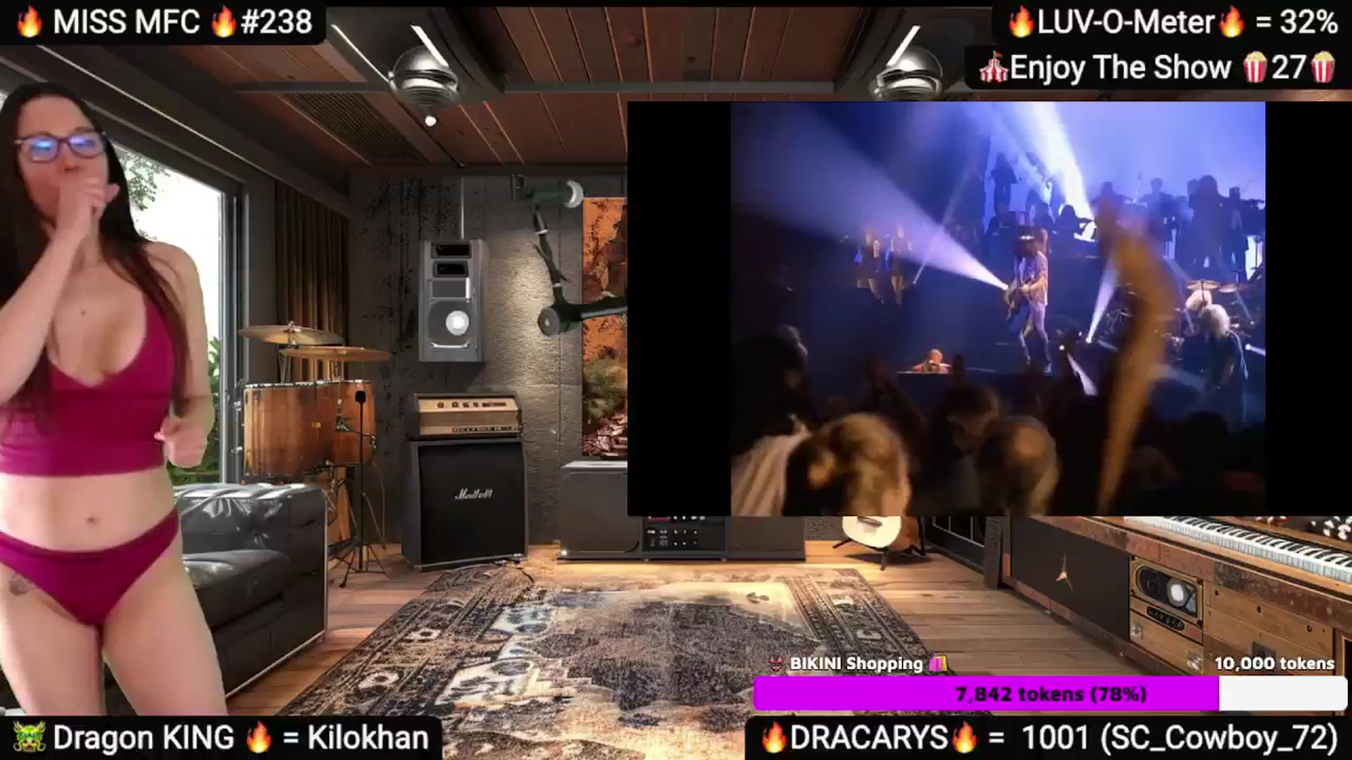 Gallery image thumbnail from DesZeppelin's myfreecams stream on, 04/17/2025, 08:32 image 8 of 20