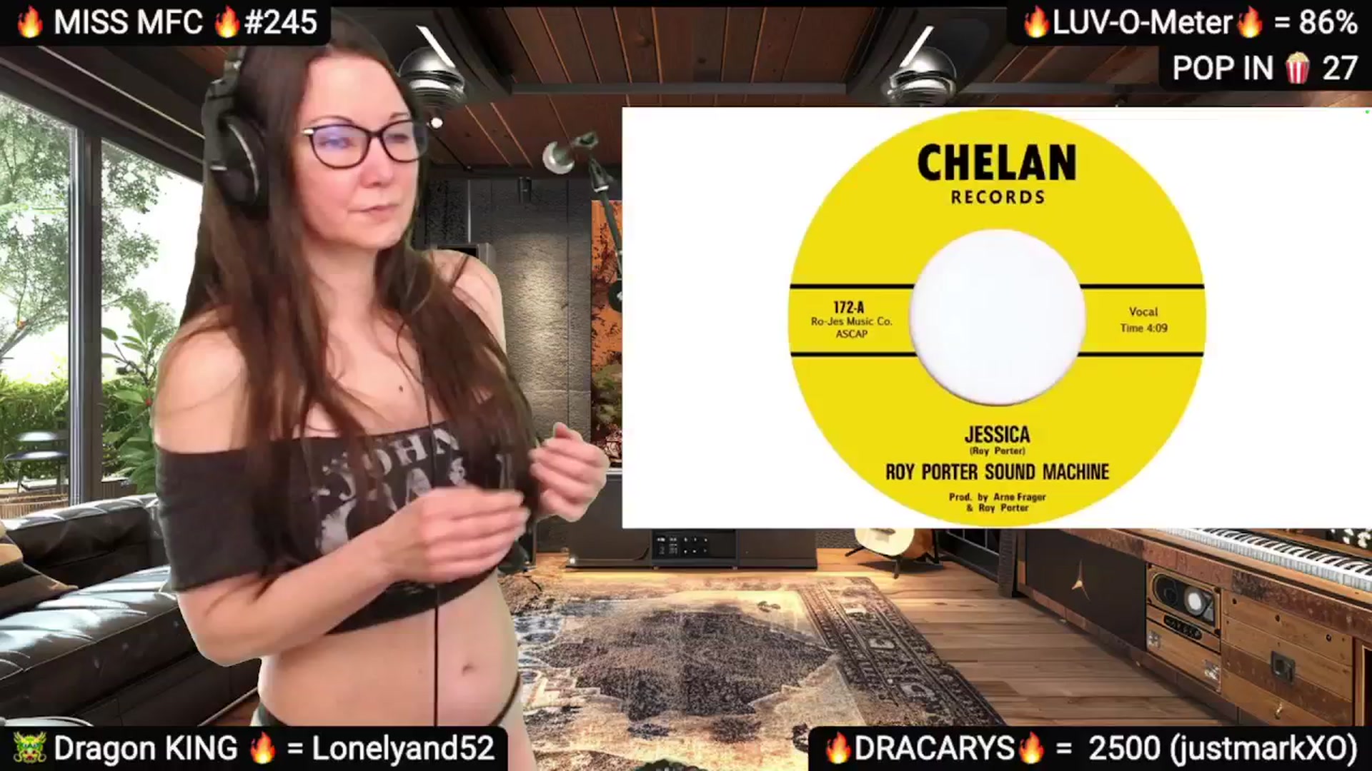 Gallery image thumbnail from DesZeppelin's myfreecams stream on, 04/30/2025, 01:13 image 16 of 20