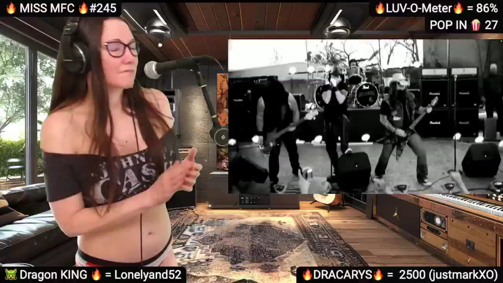 Gallery image thumbnail from DesZeppelin's myfreecams stream on, 04/30/2025, 01:13 image 10 of 20