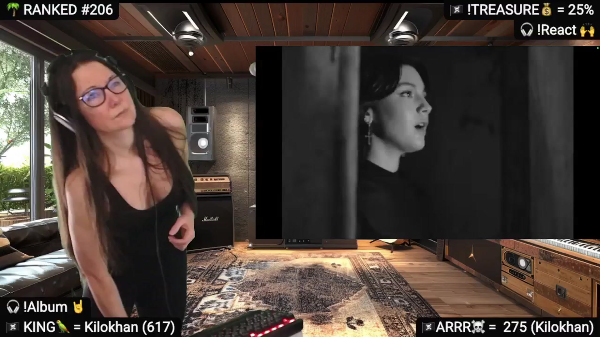 Gallery image thumbnail from DesZeppelin's myfreecams stream on, 05/27/2025, 01:08 image 15 of 20