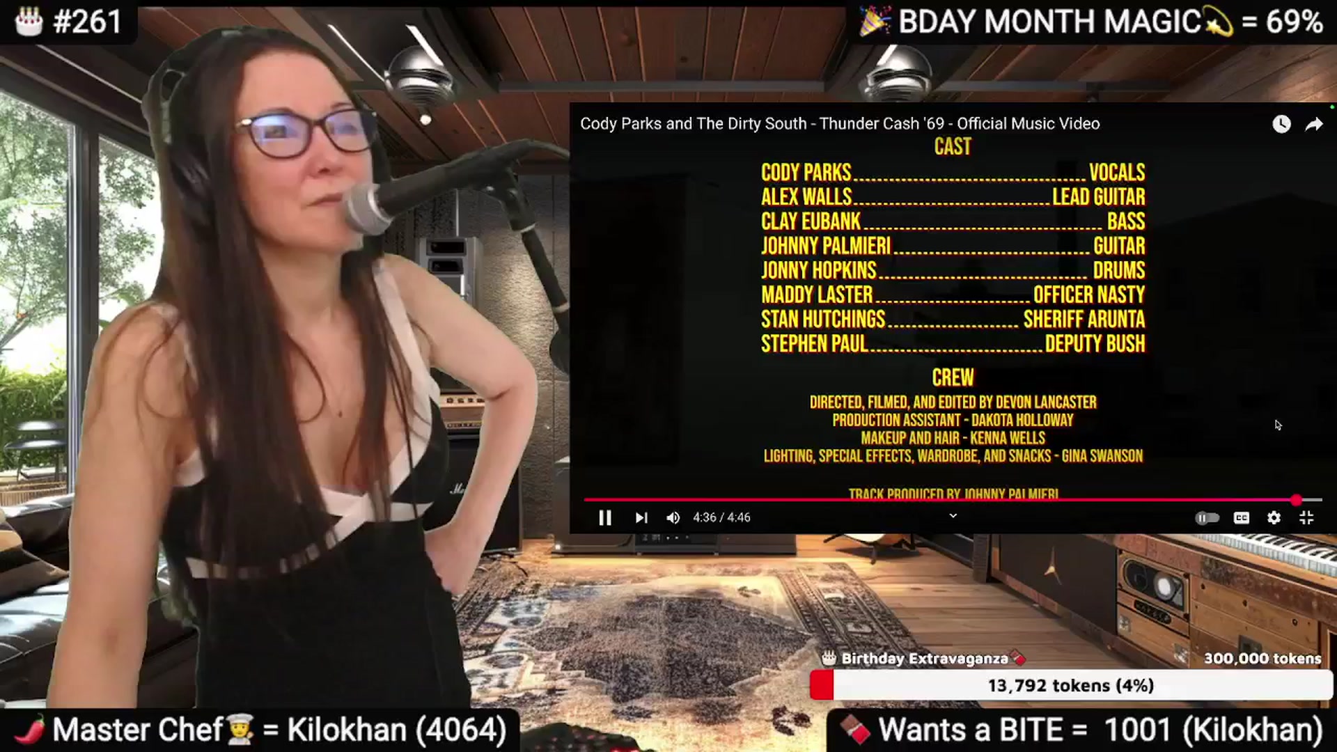 Gallery image thumbnail from DesZeppelin's myfreecams stream on, 06/05/2025, 08:02 image 14 of 20