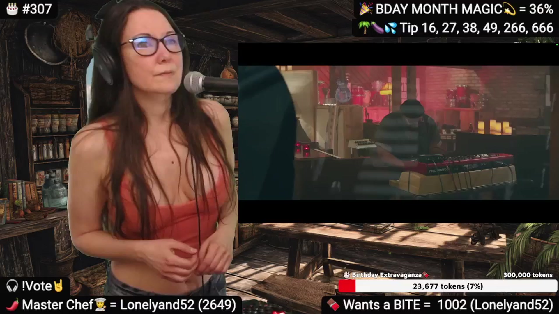 Gallery image thumbnail from DesZeppelin's myfreecams stream on, 06/07/2025, 07:19 image 7 of 20