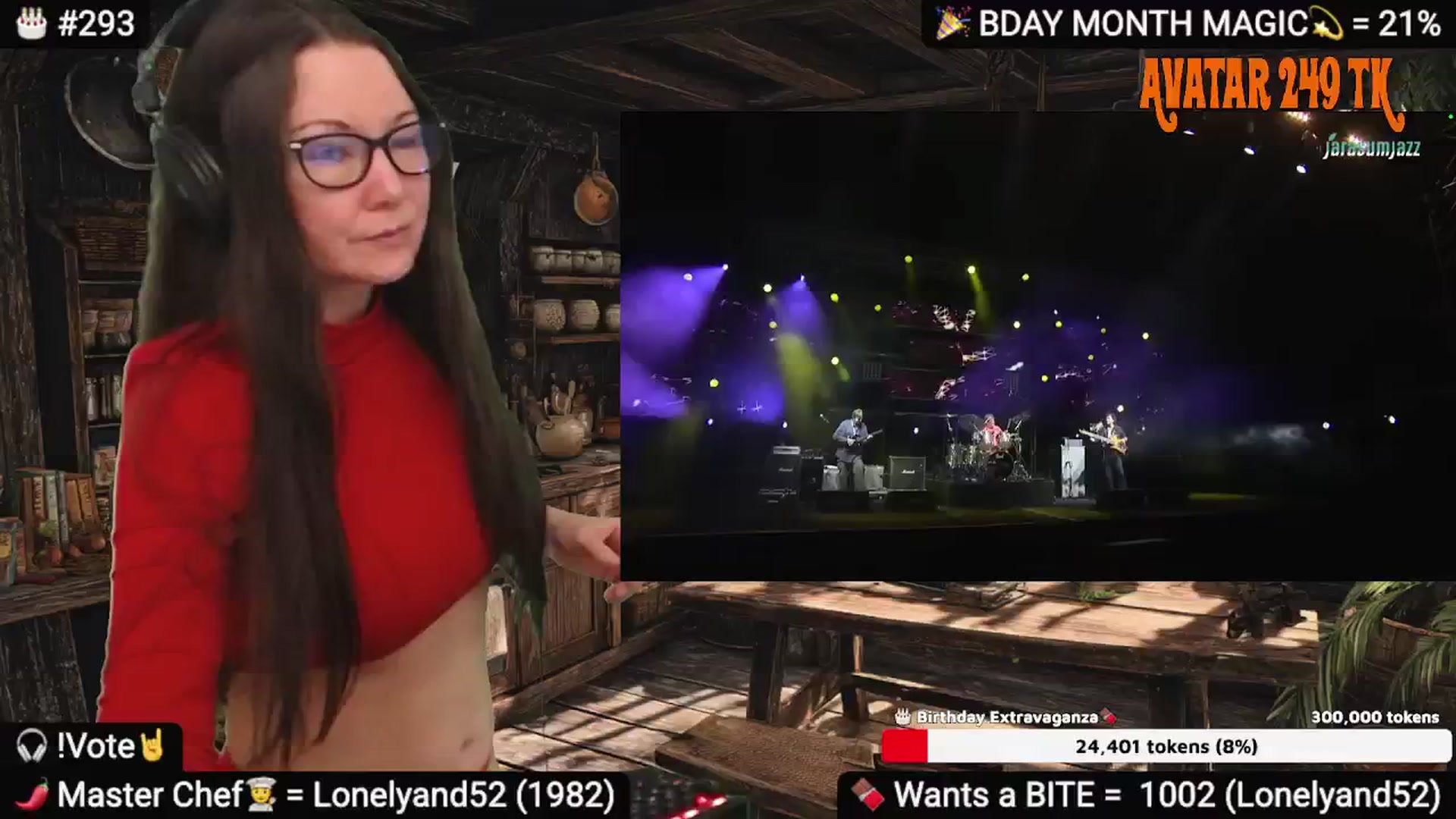 Gallery image thumbnail from DesZeppelin's myfreecams stream on, 06/08/2025, 24:06 image 15 of 20