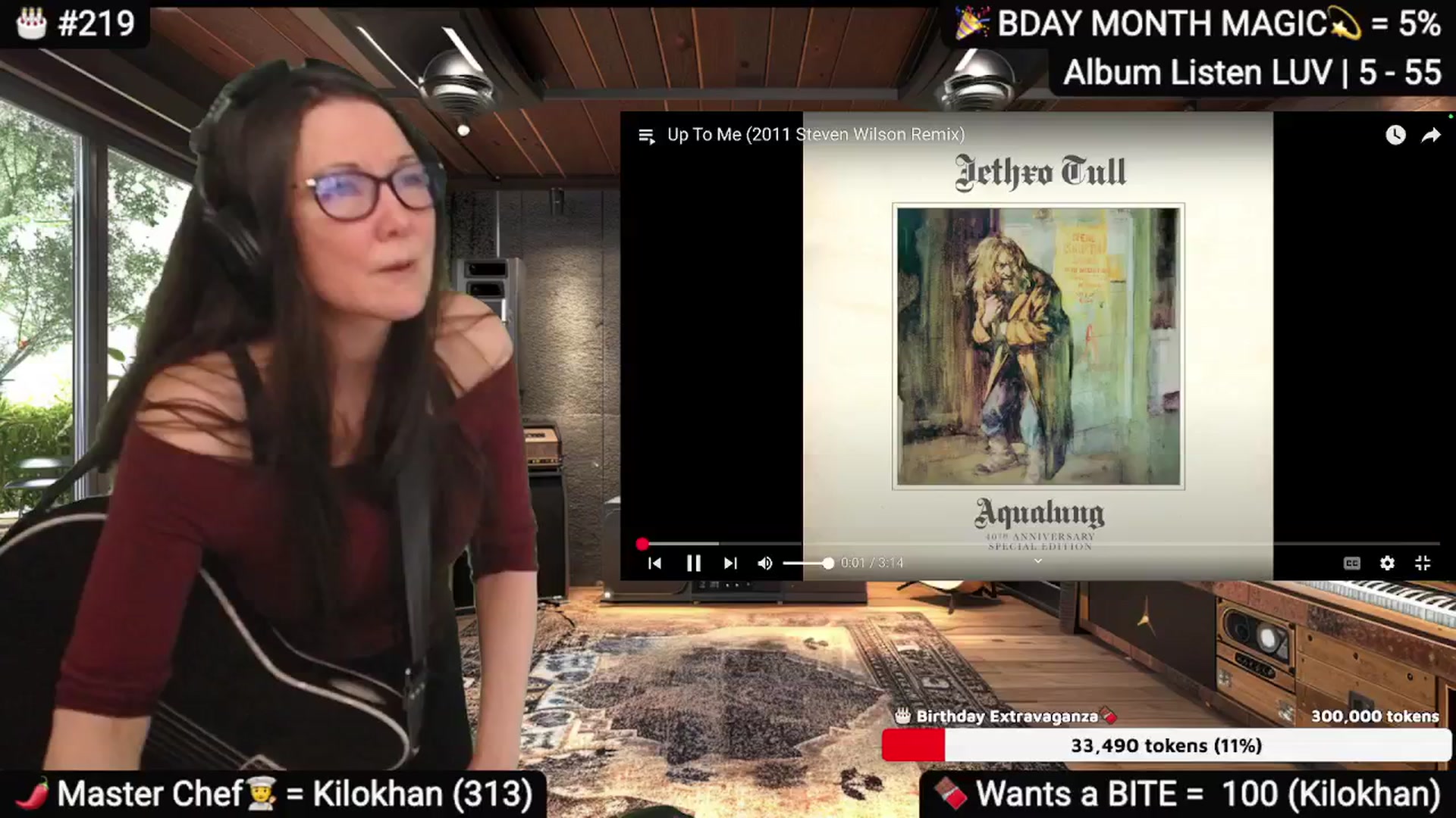 Gallery image thumbnail from DesZeppelin's myfreecams stream on, 06/10/2025, 01:42 image 5 of 20