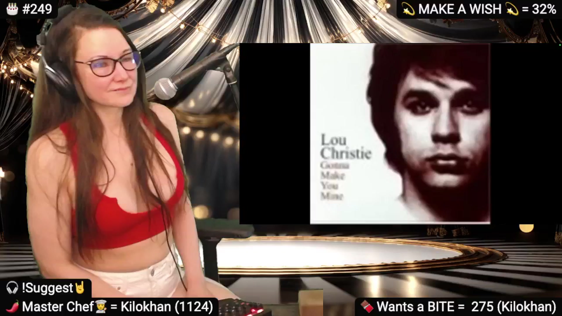 Gallery image thumbnail from DesZeppelin's myfreecams stream on, 06/19/2025, 07:38 image 15 of 20