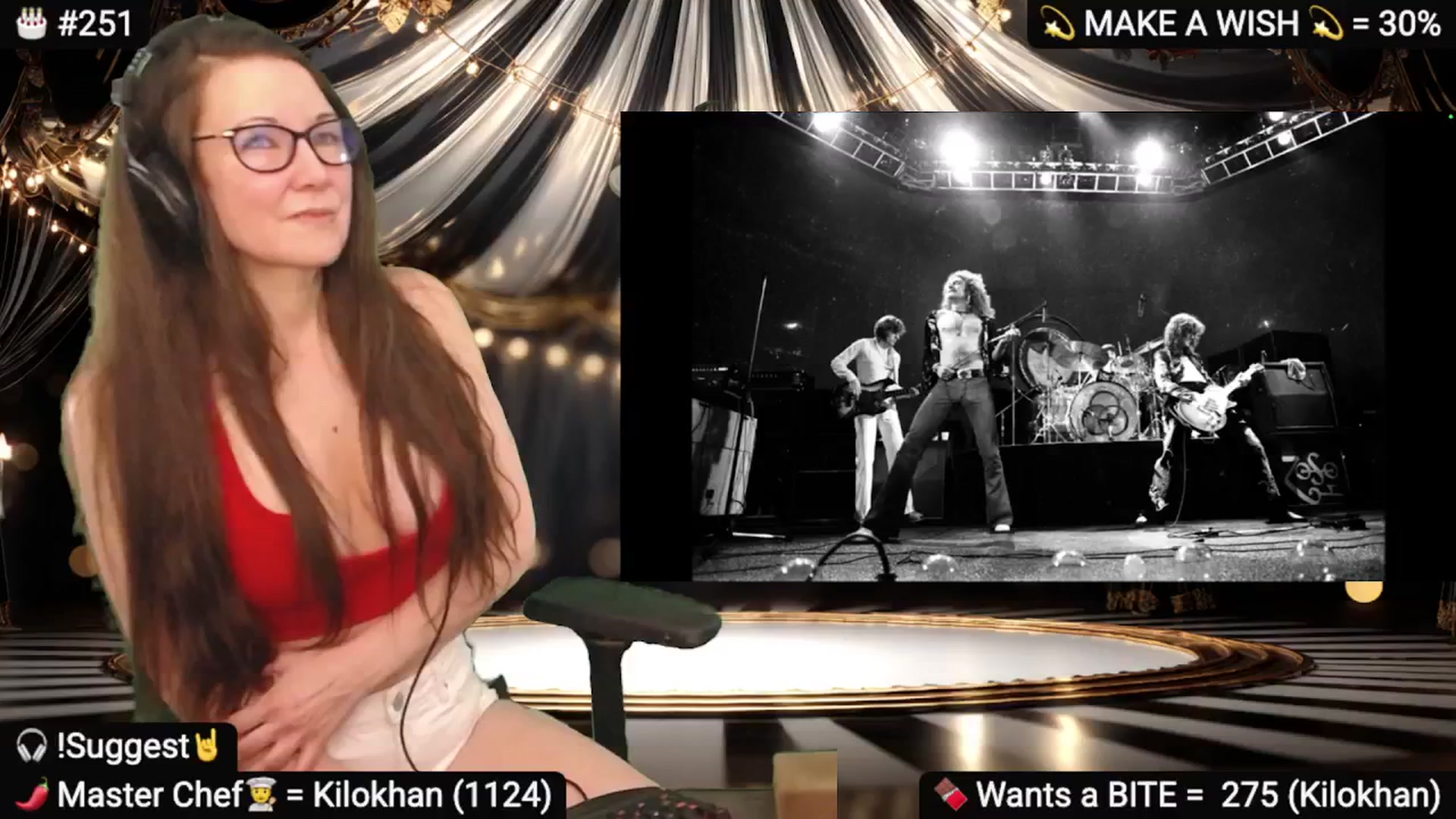 Gallery image thumbnail from DesZeppelin's myfreecams stream on, 06/19/2025, 07:38 image 11 of 20