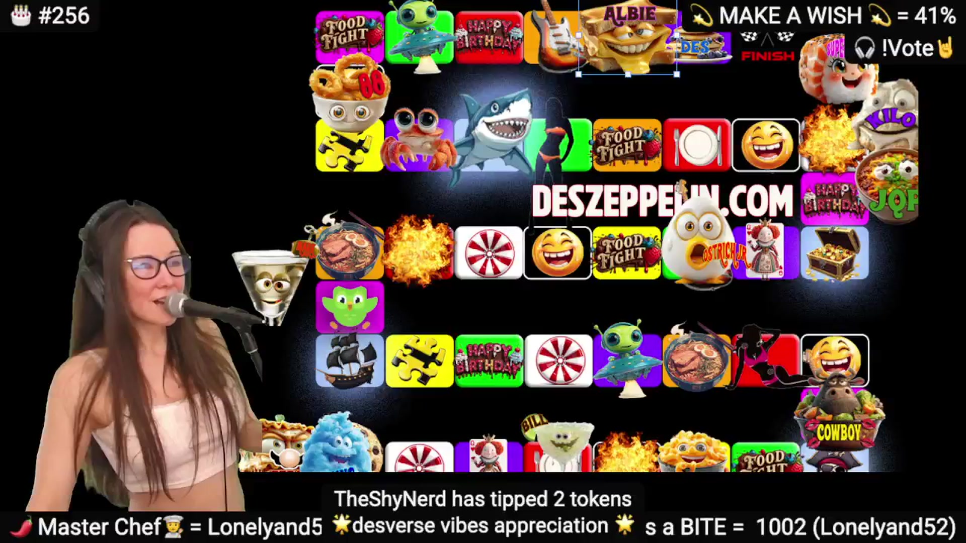Gallery image thumbnail from DesZeppelin's myfreecams stream on, 06/22/2025, 08:27 image 1 of 20