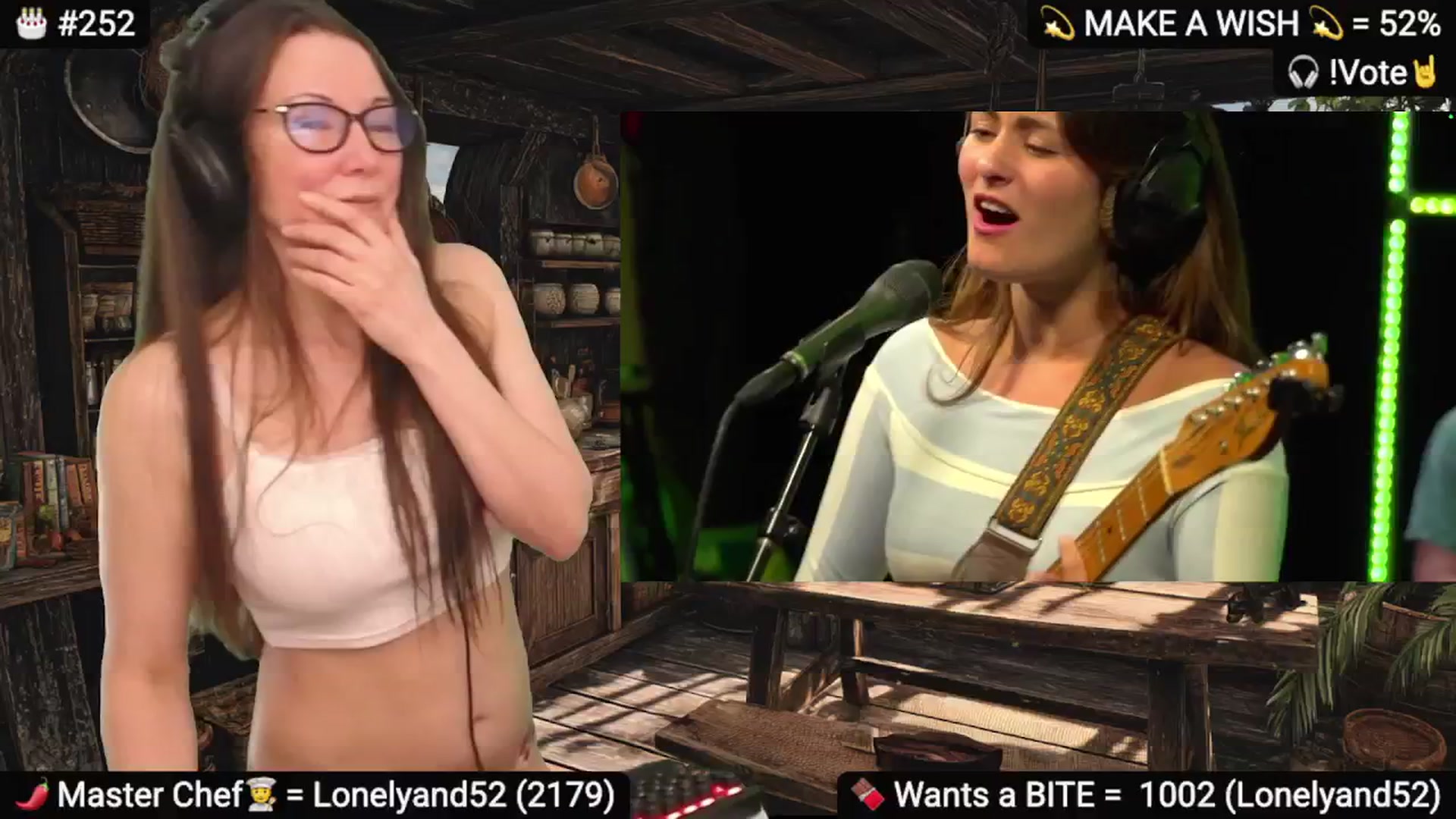 Gallery image thumbnail from DesZeppelin's myfreecams stream on, 06/22/2025, 08:27 image 17 of 20
