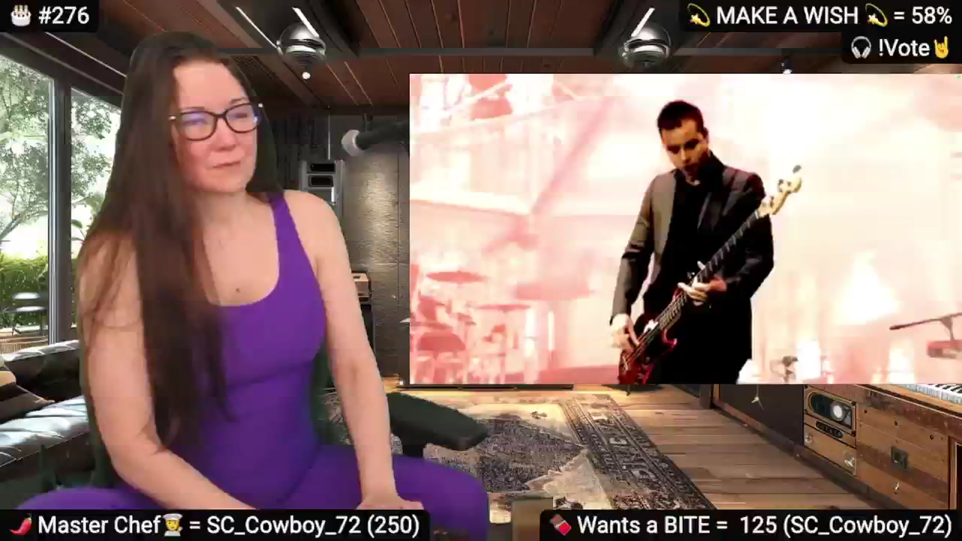 Gallery image thumbnail from DesZeppelin's myfreecams stream on, 06/24/2025, 02:06 image 2 of 20