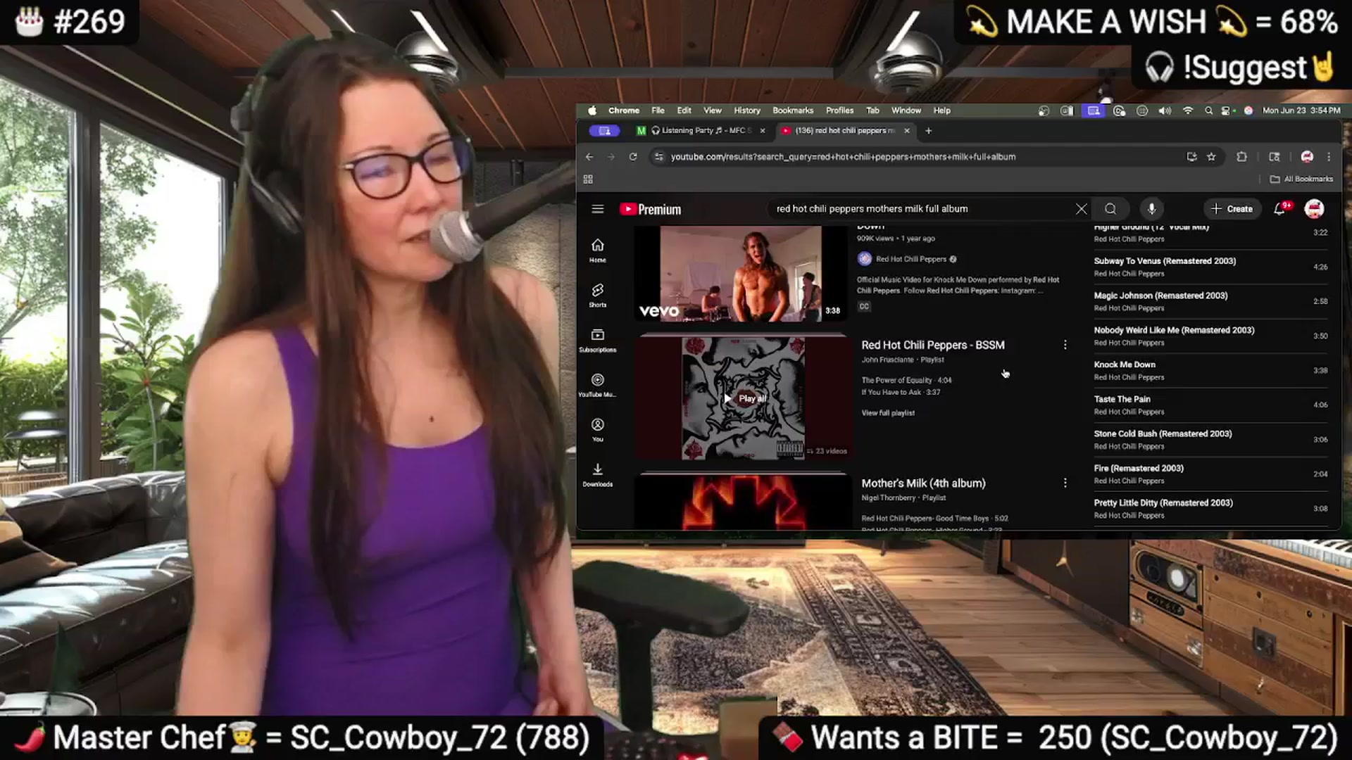 Gallery image thumbnail from DesZeppelin's myfreecams stream on, 06/24/2025, 02:06 image 5 of 20