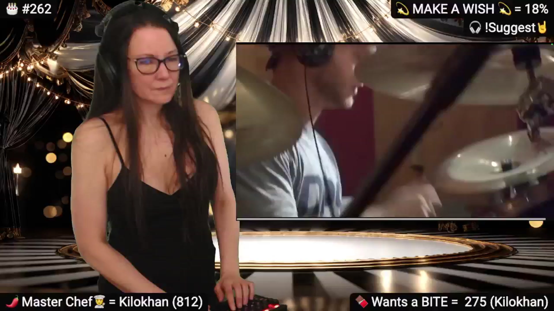 Gallery image thumbnail from DesZeppelin's myfreecams stream on, 06/26/2025, 01:37 image 17 of 20