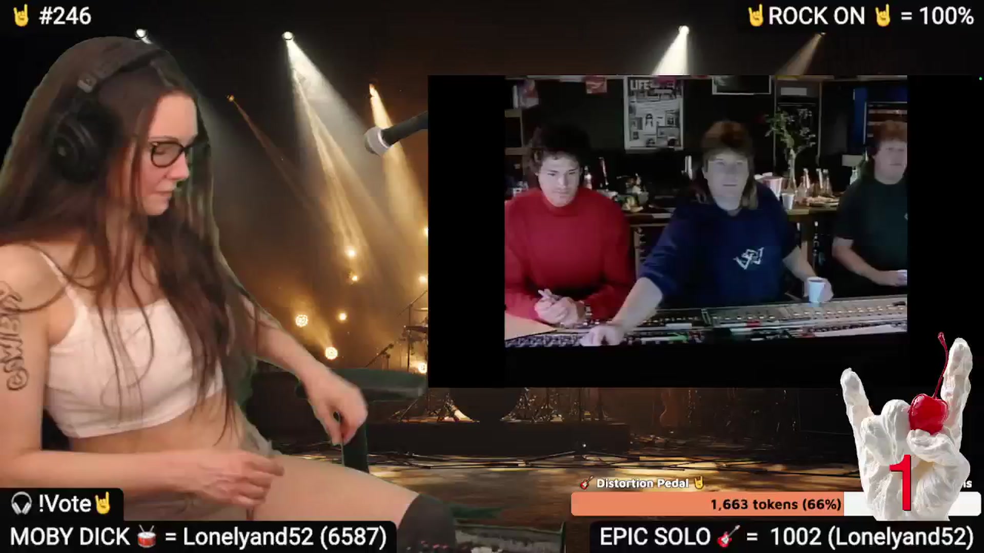 Gallery image thumbnail from DesZeppelin's myfreecams stream on, 07/05/2025, 08:12 image 14 of 20