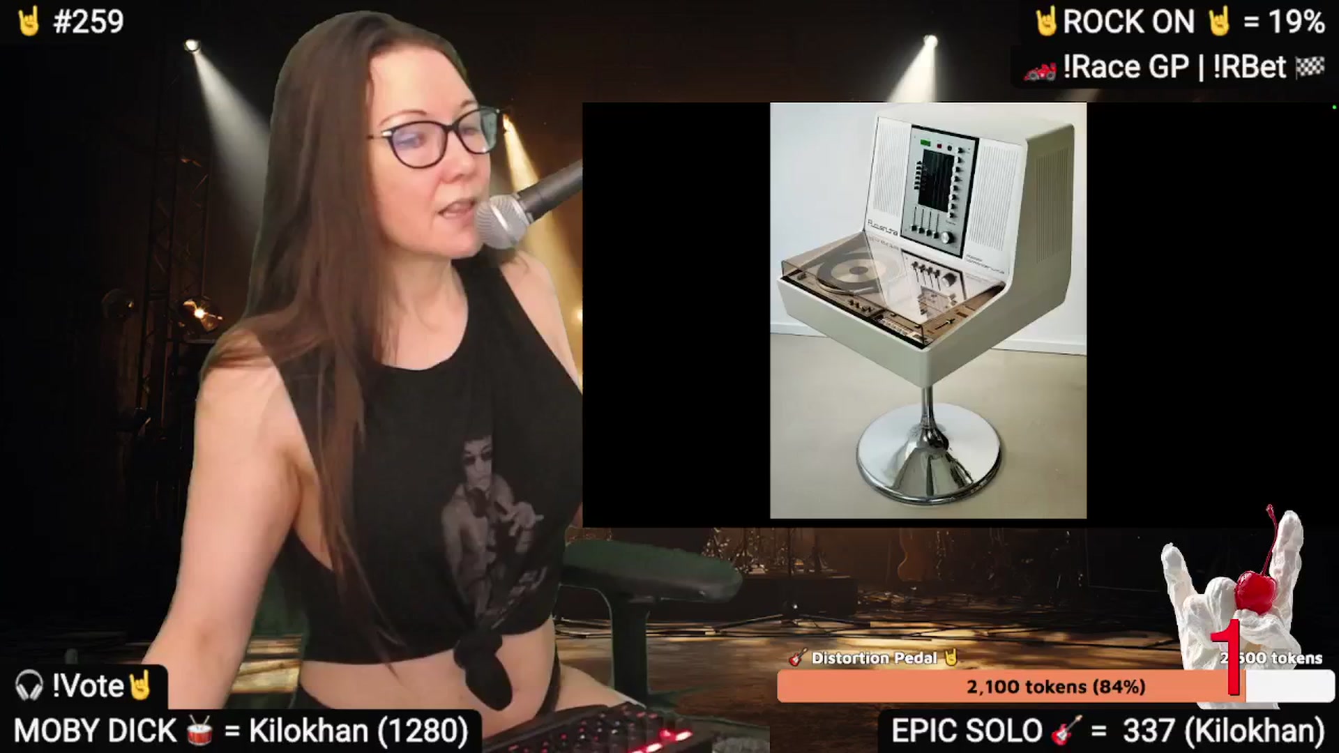 Gallery image thumbnail from DesZeppelin's myfreecams stream on, 07/06/2025, 01:33 image 12 of 20