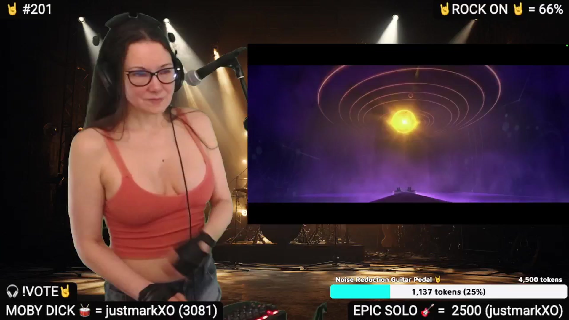 Gallery image thumbnail from DesZeppelin's myfreecams stream on, 07/12/2025, 07:24 image 1 of 20