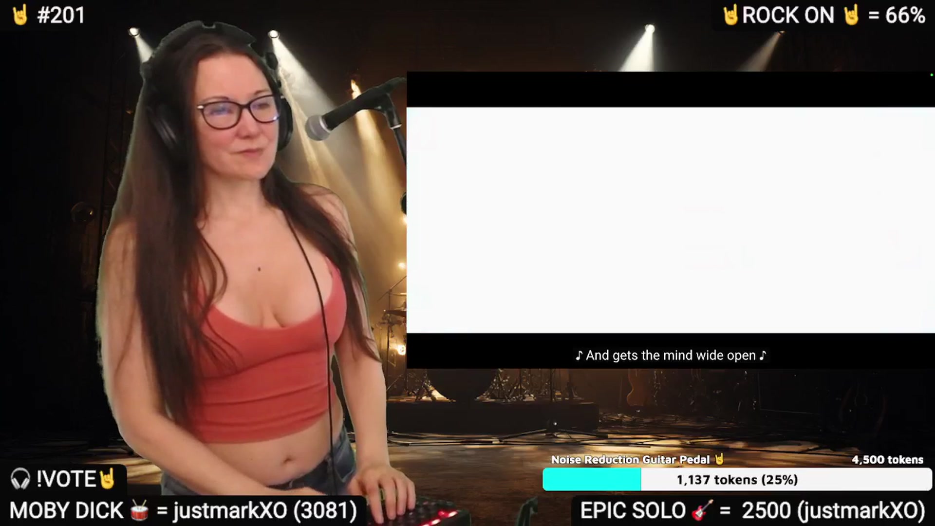 Gallery image thumbnail from DesZeppelin's myfreecams stream on, 07/12/2025, 07:24 image 6 of 20