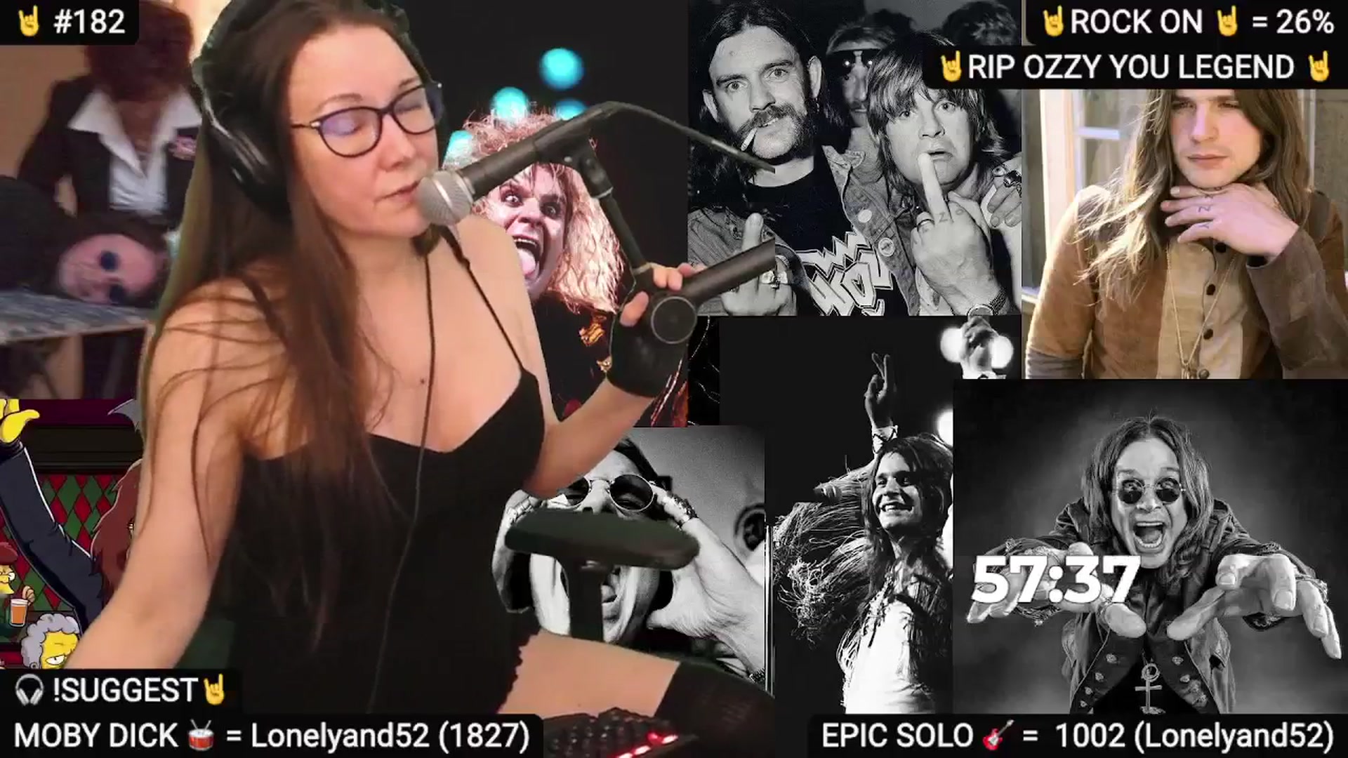 Gallery image thumbnail from DesZeppelin's myfreecams stream on, 07/23/2025, 08:00 image 3 of 20