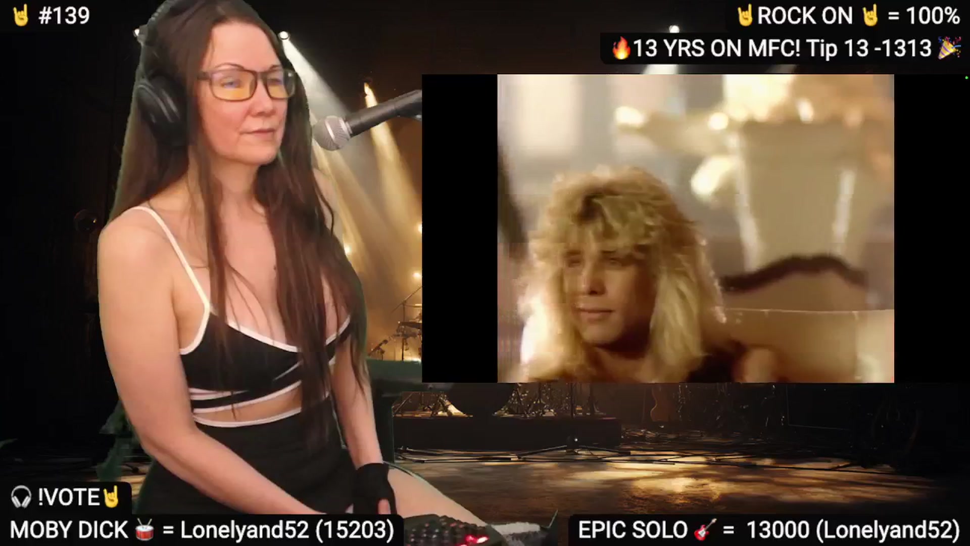 Gallery image thumbnail from DesZeppelin's myfreecams stream on, 07/27/2025, 08:31 image 14 of 20