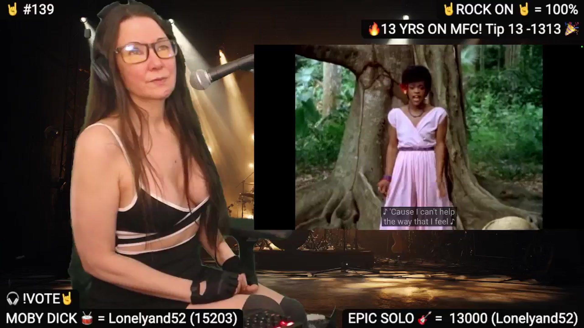 Gallery image thumbnail from DesZeppelin's myfreecams stream on, 07/27/2025, 08:31 image 5 of 20