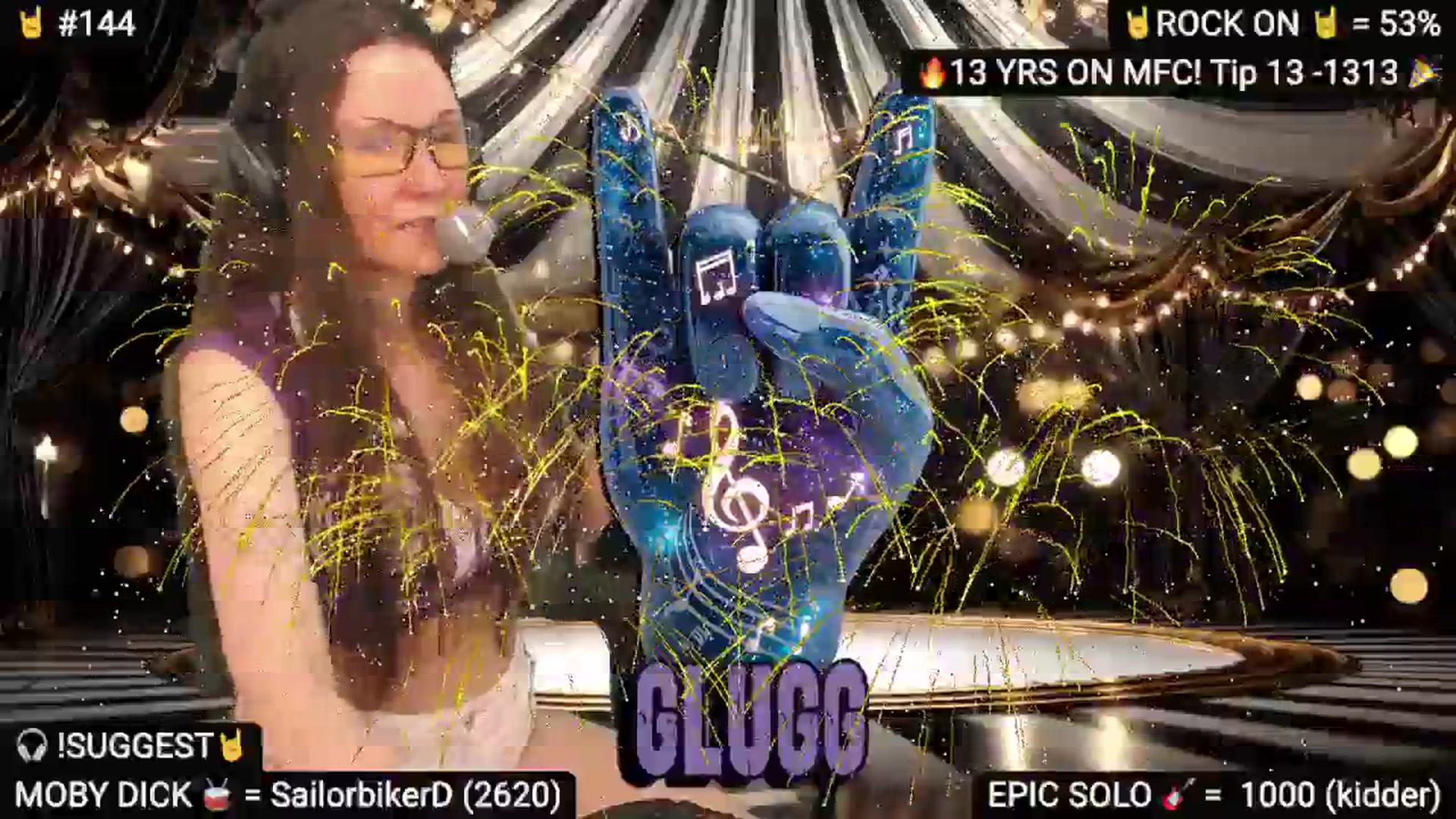 Gallery image thumbnail from DesZeppelin's myfreecams stream on, 07/31/2025, 08:18 image 10 of 20