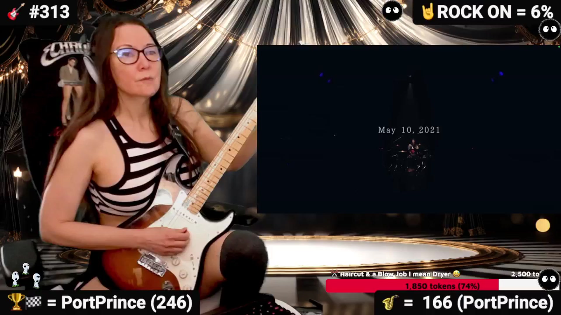 Gallery image thumbnail from DesZeppelin's myfreecams stream on, 08/21/2025, 24:19 image 12 of 20
