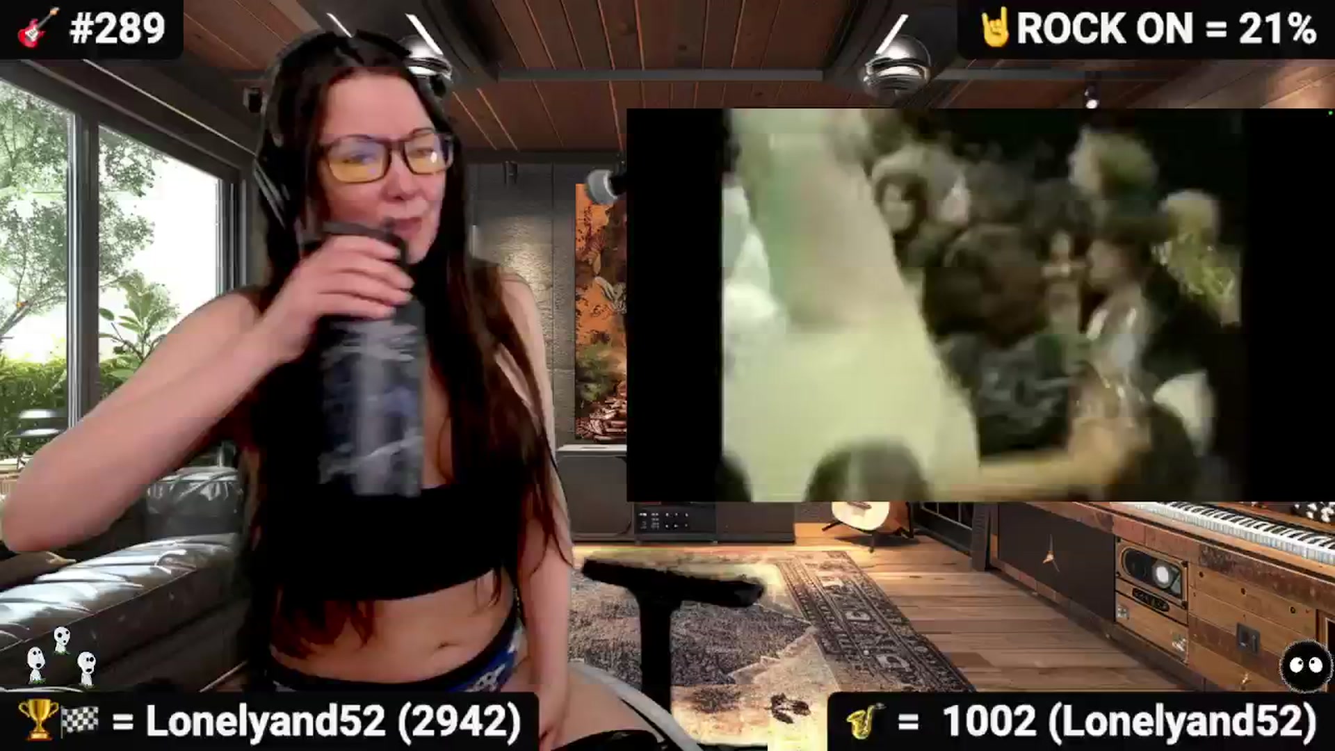 Gallery image thumbnail from DesZeppelin's myfreecams stream on, 08/24/2025, 24:05 image 15 of 20