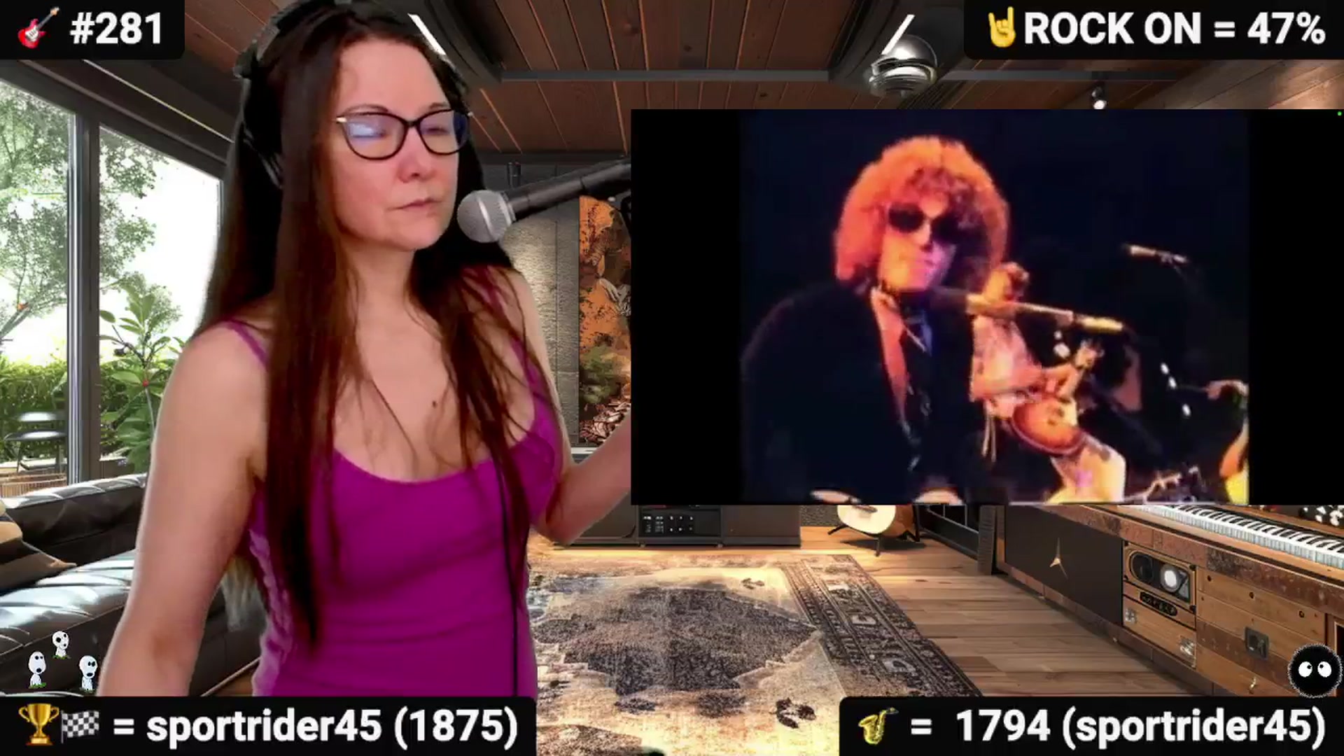 Gallery image thumbnail from DesZeppelin's myfreecams stream on, 08/27/2025, 07:04 image 12 of 20