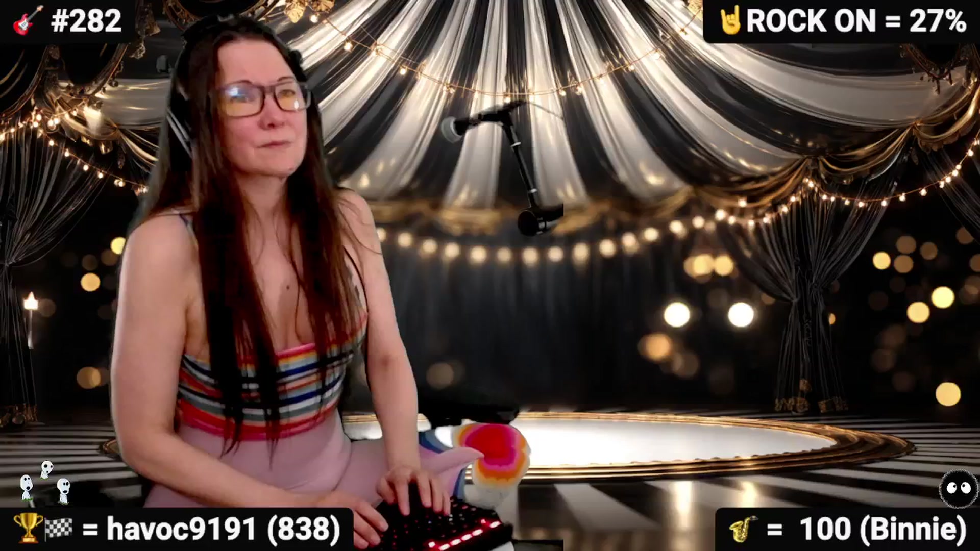 Gallery image thumbnail from DesZeppelin's myfreecams stream on, 08/28/2025, 06:39 image 8 of 20
