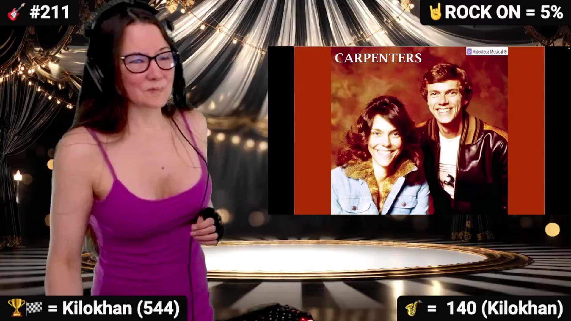 Gallery image thumbnail from DesZeppelin's myfreecams stream on, 09/18/2025, 24:19 image 9 of 20