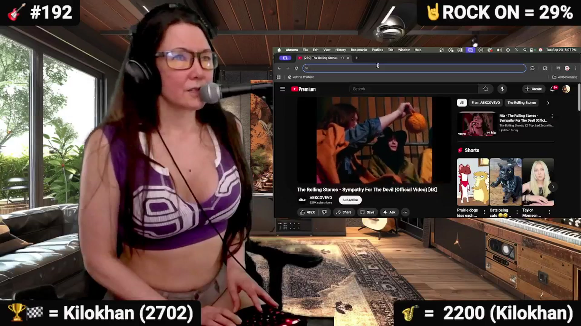 Gallery image thumbnail from DesZeppelin's myfreecams stream on, 09/24/2025, 24:31 image 17 of 20