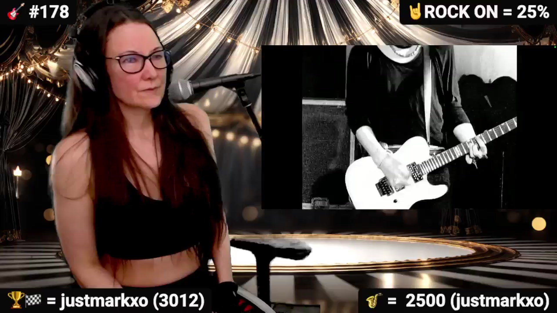 Gallery image thumbnail from DesZeppelin's myfreecams stream on, 09/25/2025, 07:03 image 15 of 20