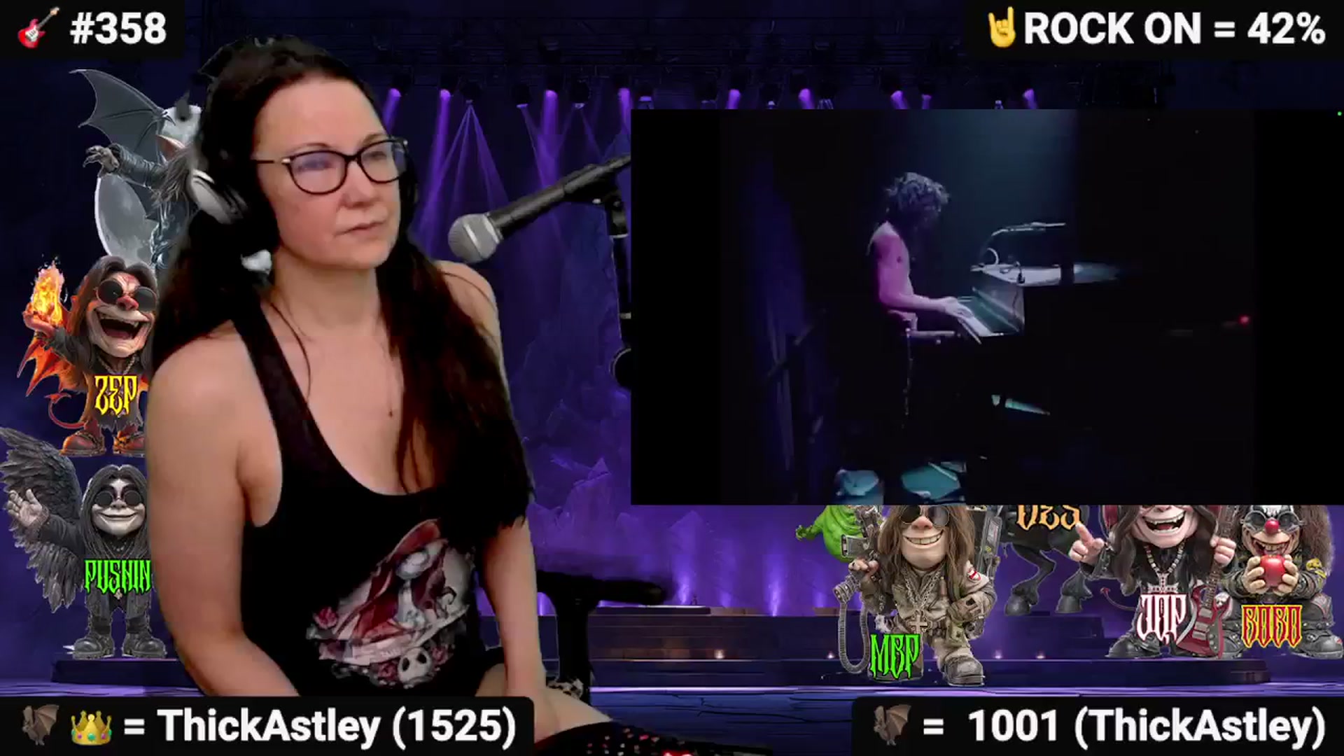 Gallery image thumbnail from DesZeppelin's myfreecams stream on, 10/15/2025, 07:43 image 13 of 20
