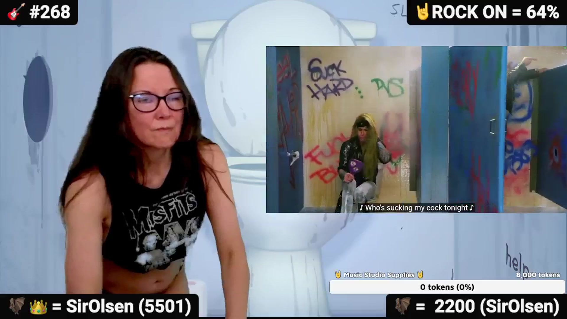 Gallery image thumbnail from DesZeppelin's myfreecams stream on, 10/26/2025, 07:36 image 9 of 20