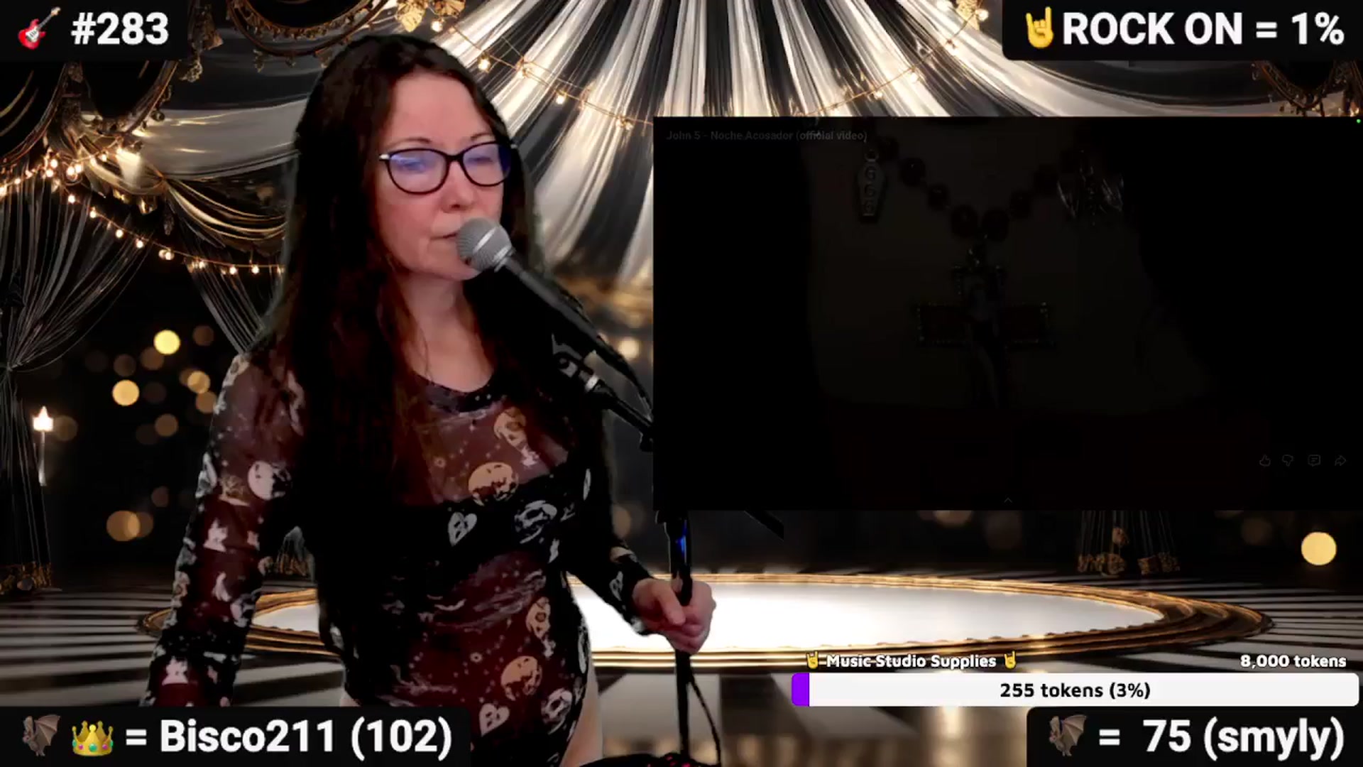 Gallery image thumbnail from DesZeppelin's myfreecams stream on, 10/30/2025, 24:25 image 7 of 20