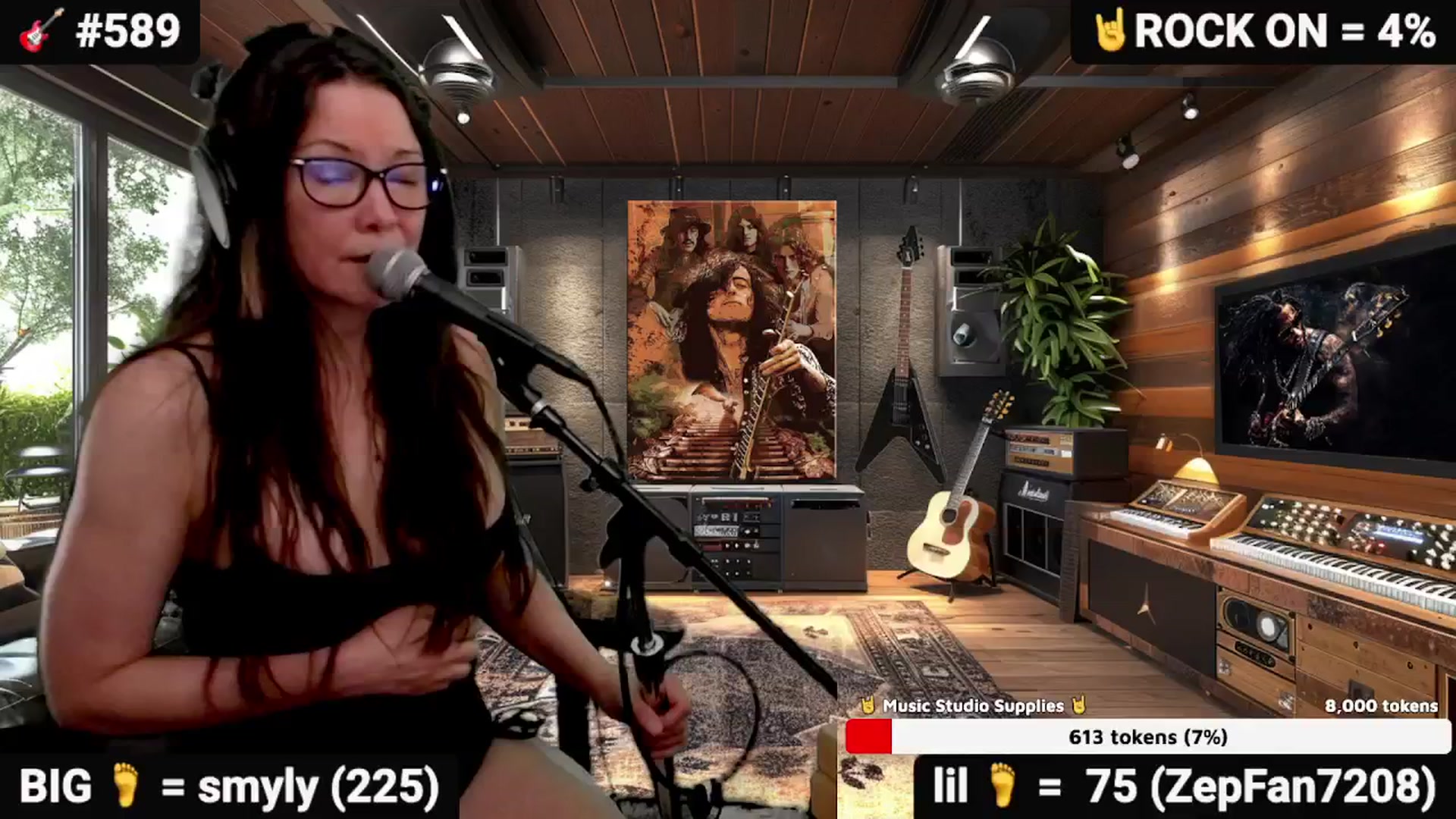 Gallery image thumbnail from DesZeppelin's myfreecams stream on, 11/04/2025, 24:01 image 12 of 20