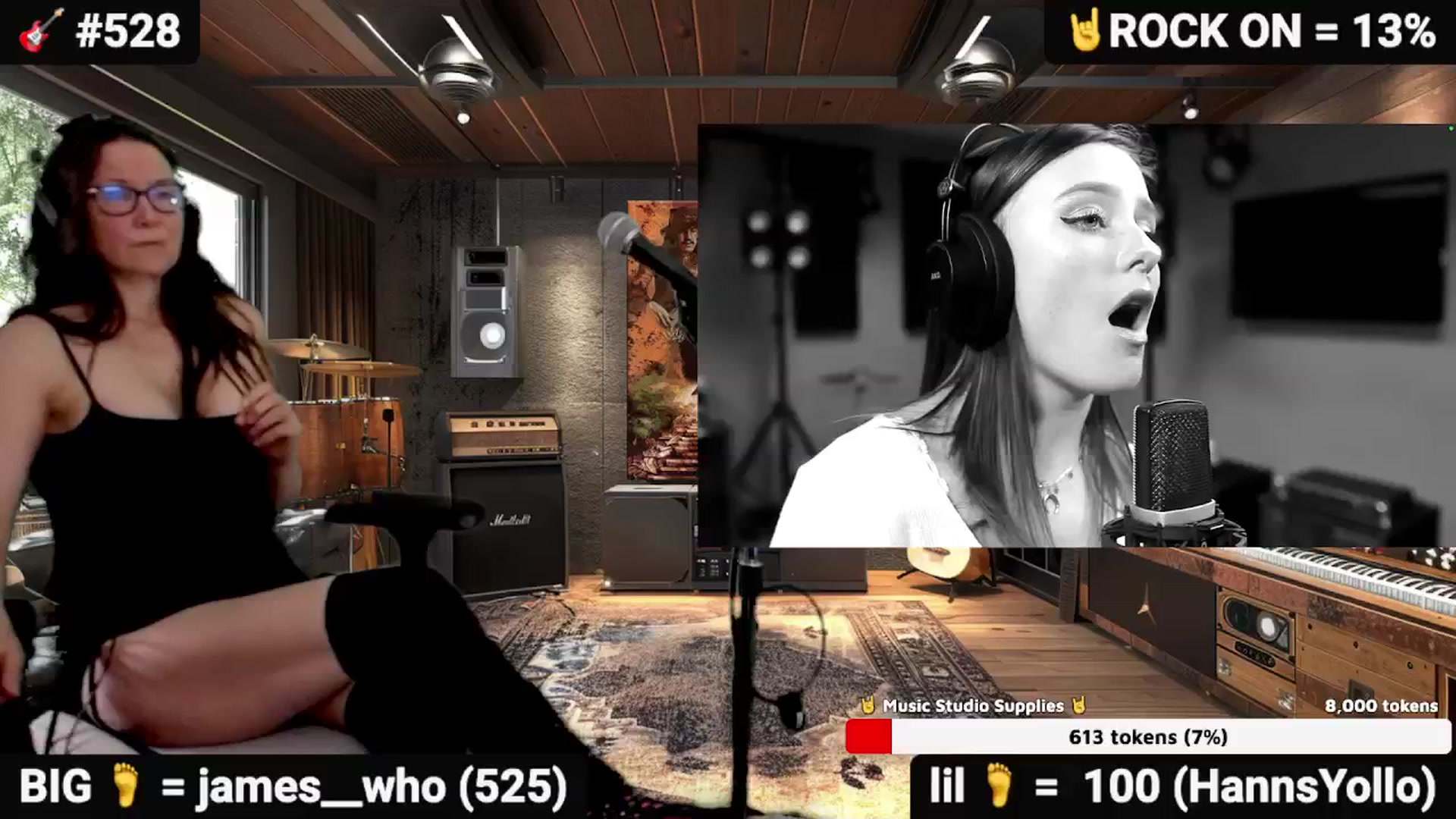 Gallery image thumbnail from DesZeppelin's myfreecams stream on, 11/04/2025, 01:40 image 14 of 20