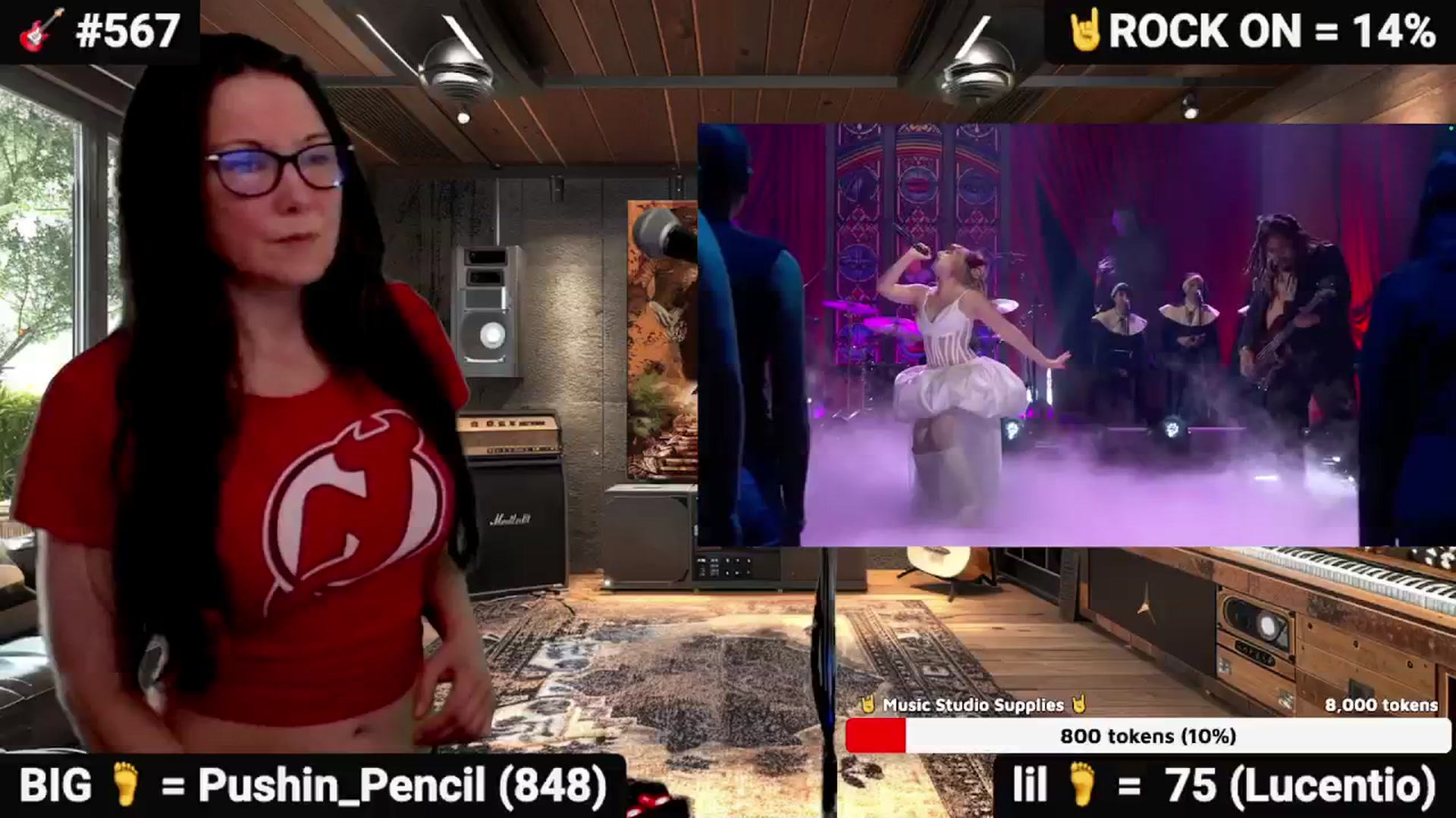 Gallery image thumbnail from DesZeppelin's myfreecams stream on, 11/05/2025, 02:25 image 12 of 20