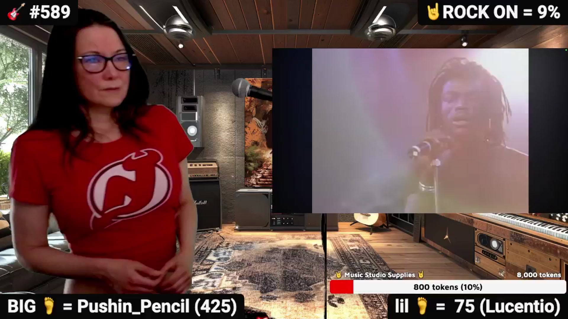 Gallery image thumbnail from DesZeppelin's myfreecams stream on, 11/05/2025, 02:25 image 6 of 20