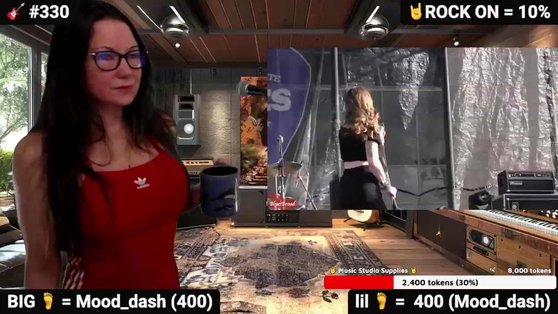 Gallery image thumbnail from DesZeppelin's myfreecams stream on, 11/12/2025, 02:19 image 1 of 20