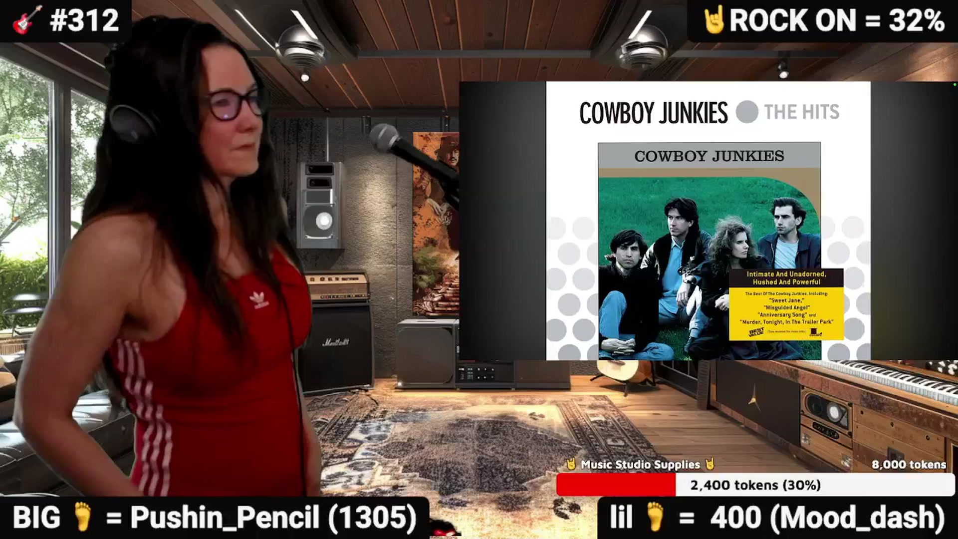 Gallery image thumbnail from DesZeppelin's myfreecams stream on, 11/12/2025, 08:20 image 2 of 20