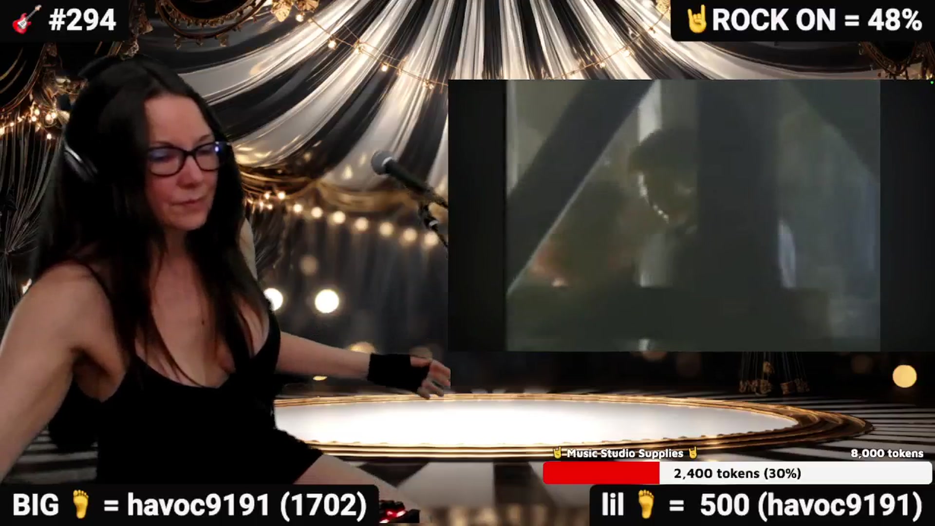 Gallery image thumbnail from DesZeppelin's myfreecams stream on, 11/13/2025, 09:19 image 18 of 20