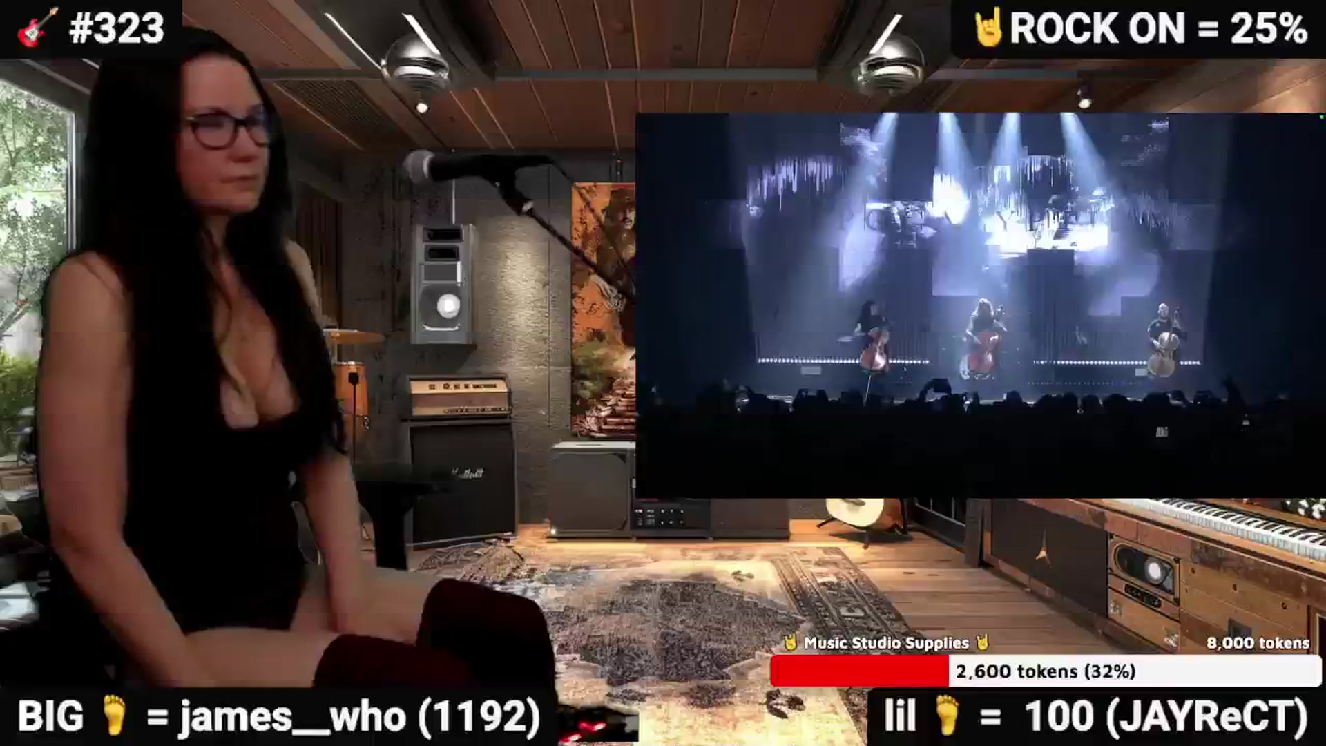 Gallery image thumbnail from DesZeppelin's myfreecams stream on, 11/15/2025, 09:16 image 17 of 20