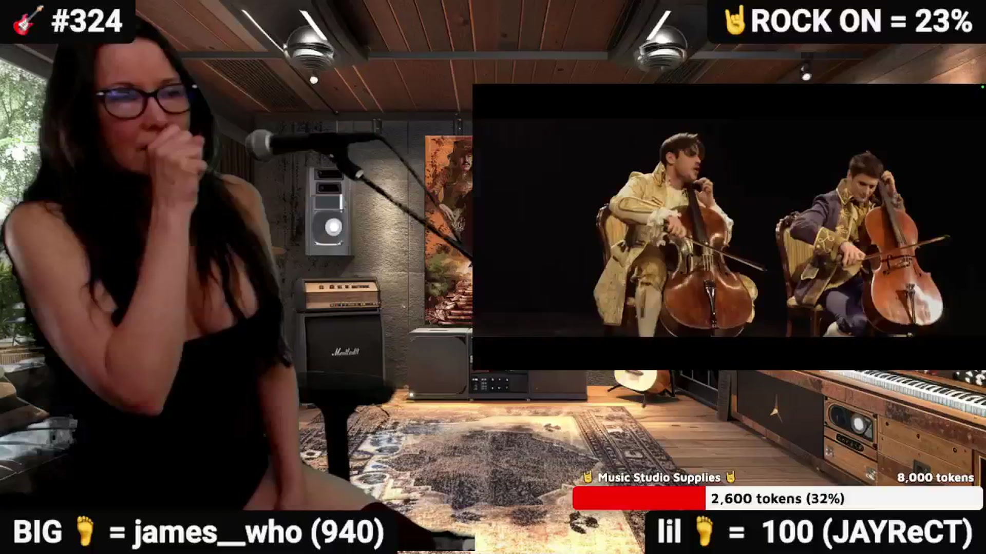 Gallery image thumbnail from DesZeppelin's myfreecams stream on, 11/15/2025, 09:16 image 4 of 20