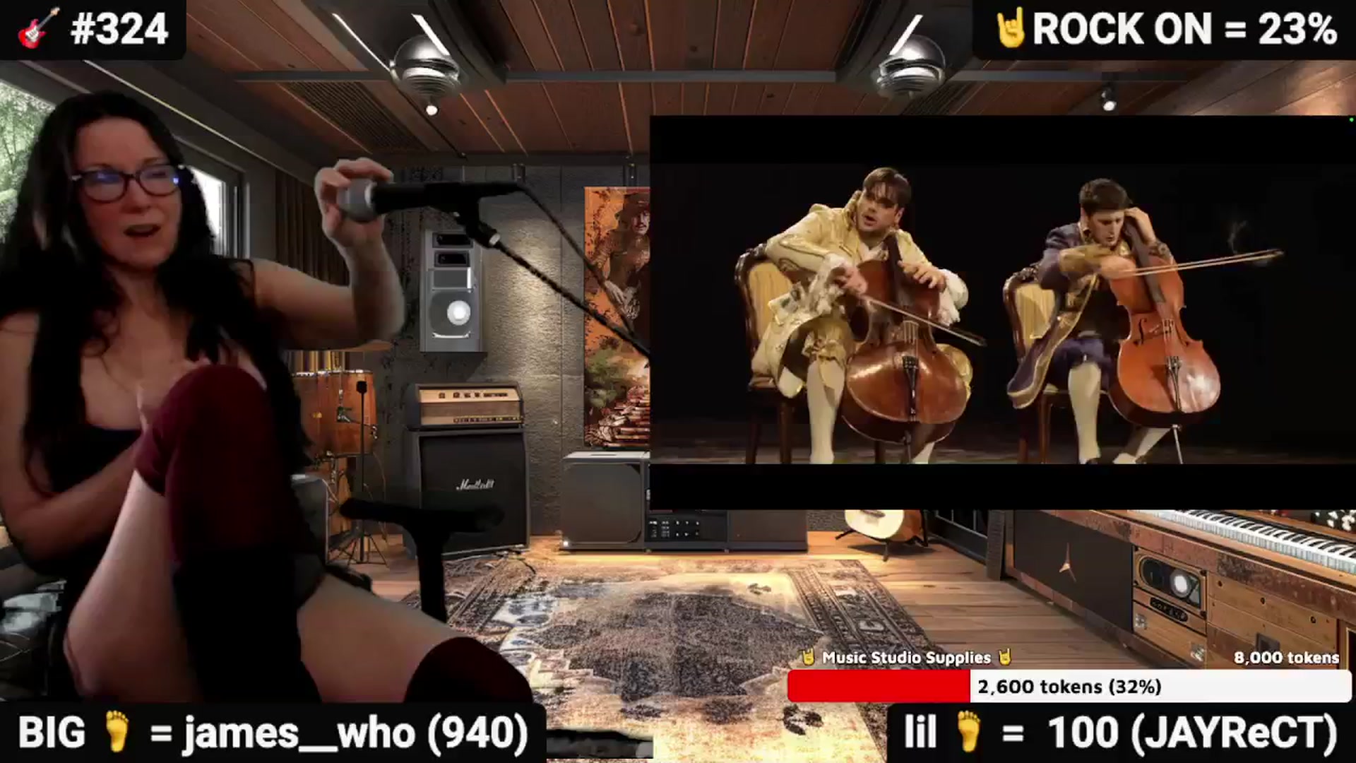 Gallery image thumbnail from DesZeppelin's myfreecams stream on, 11/15/2025, 09:16 image 5 of 20