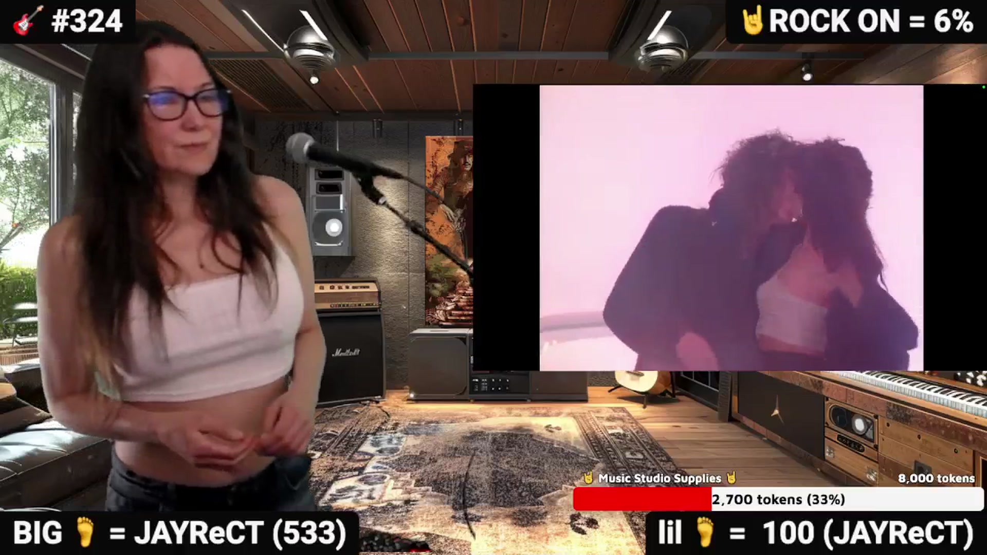 Gallery image thumbnail from DesZeppelin's myfreecams stream on, 11/16/2025, 02:20 image 13 of 20