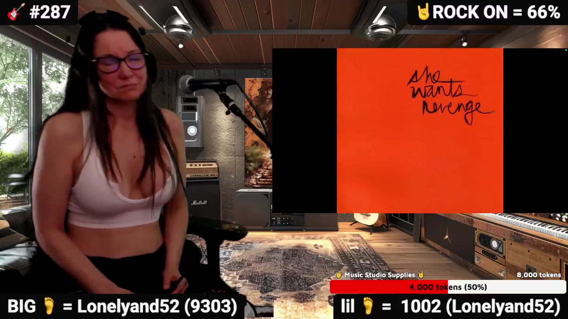 Gallery image thumbnail from DesZeppelin's myfreecams stream on, 11/22/2025, 09:07 image 9 of 20